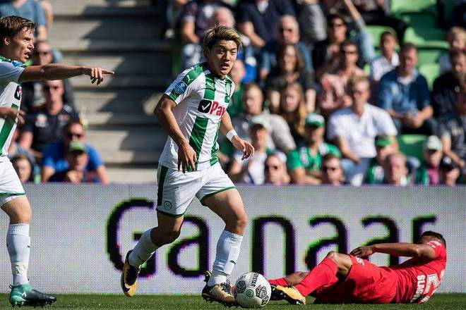 也让中路配 也让中路配