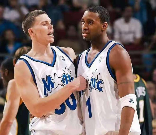 球场位置 球场位置